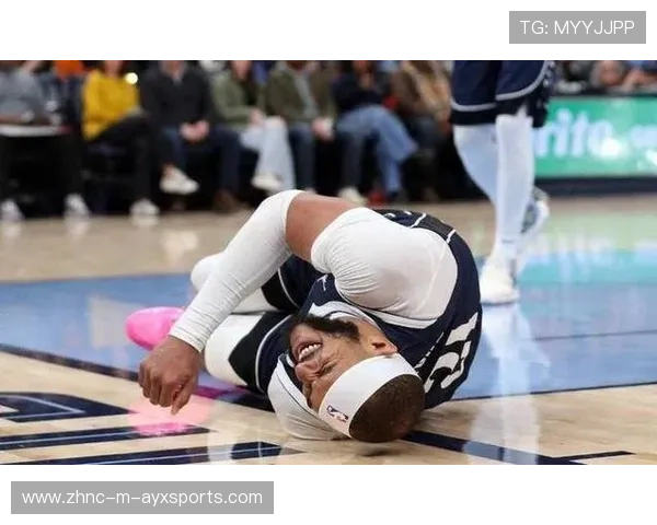 伤病风波：多名主力同时伤退，球队战力瞬间崩盘