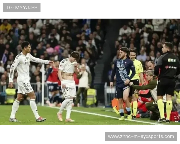 西甲皇马中场长传撕开局面，客场取三分