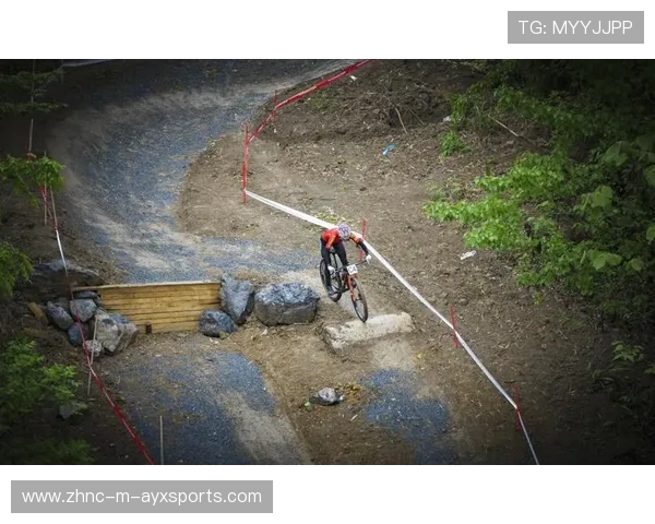 国际自行车山地赛开展赛道生态修复志愿行动,山地自行车比赛赛道 国际自行车山地赛开展赛道生态修复志愿行动,山地自行车比赛赛道